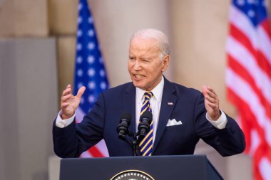 VILNIUS, LITHUANIA. 12 Temmuz 2023. Joe Biden, Amerika Birleşik Devletleri Başkanı NATO 'nun YAZIŞ 2023' ten sonra tekrar ayağa kalktı.