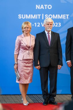 VILNIUS, LITHUANIA. 12 Temmuz 2023. Litvanya Cumhurbaşkanı tarafından düzenlenen Sosyal Akşam Yemeği için devlet başkanları ve hükümet başkanları, NATO SUMIT 2023 yılında geldi..