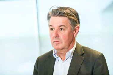 RIGA, LATVIA. 30 Nisan 2024. Geir Karlsen, Norveçli CEO 'su. Norveçli havayolu şirketi Riga Uluslararası Havaalanı 'nda üs açtı (RIX).