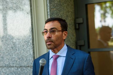 RIGA, LATVIA. 22 Mayıs 2024. Birleşik Arap Emirlikleri Devlet Bakanı Ahmed Ali El Sayeagh Letonya 'daki BAE büyükelçiliğinin açılış törenine katıldı.