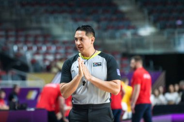 RIGA, LATVIA. 3 Temmuz 2024. FIBA OLYMPIC Eleme Turnuvası 2024 Karadağ takımı ve Kamerun takımı arasında oynanan maç.