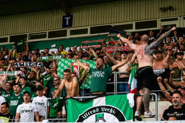 RIGA, LATVIA. 24 Temmuz 2024. Riga FC takımı ve Slask Wroclaw takımı arasında UEFA Konferans Ligi maçı.