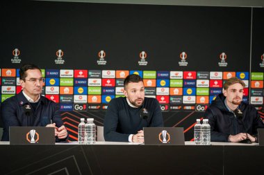 RIGA, LATVIA. 22 Ocak 2025. RIGA, LATVIA. UEFA Avrupa Ligi karşılaşmasından önce Amsterdam Ajax takımının basın toplantısı RFS ve AJAX.