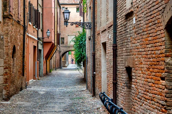Rua Cobblestones Centro Histórico Ferrara Itália — Fotografia de Stock