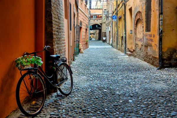 이탈리아 페라라의 페라라에 비아델레 자전거 — 스톡 사진