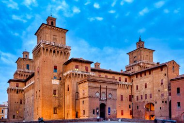 Castello Estense manzarası, Ferrara İtalya
