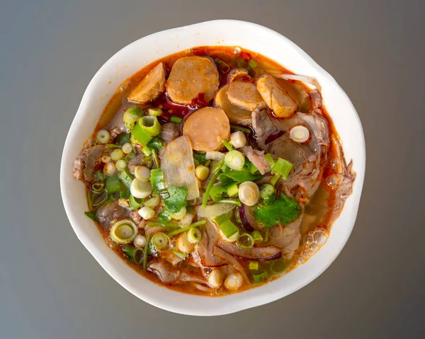 Традиционный Вьетнамский Суп Бун Хюэ Стоковое Фото