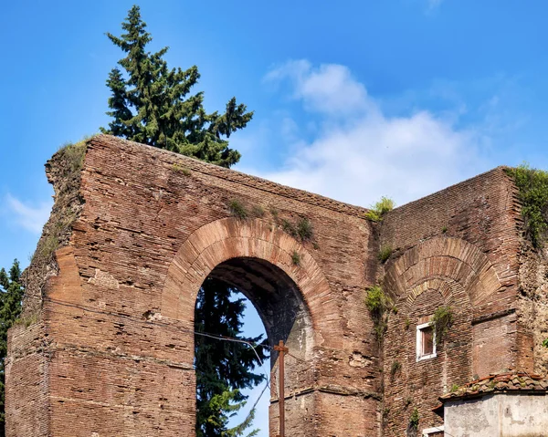 Aqua Claudia su kemeri kalıntıları, Roma, Ital