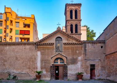 Santa Maria Kilisesi 'nin cephesi Cappella, Roma, Ital