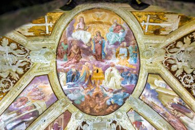 Gerusalemme, Roma, İtalya 'daki Bazilika di Santa Croce mahzeninin tavanı., 