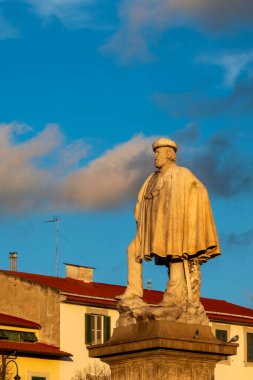  Livorno, İtalya 'daki Giuseppe Garibaldi Anıtı