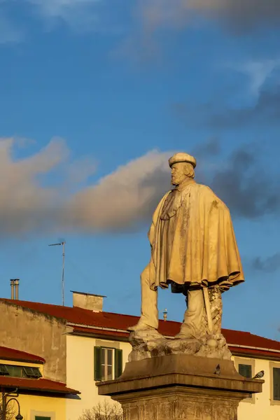 stock image  Monument of Giuseppe Garibaldi in Livorno, Italy