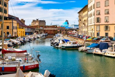 Scali delle Ancore İtalya 'nın Venezia Nuova bölgesinin Livorno şehrinde bir kanal kenarı sokağıdır., 