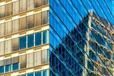 Kirchberg, Lüksemburg City, Lüksemburg 'da modern cam bir cephe..