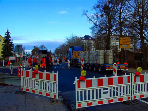 stock image Templin, Brandenburg District Uckermark / Germany - December 15, 2011: Road works in the LychnerStreet