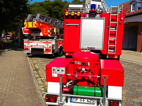 ブランデンブルク ドイツのウッカーマークにあるテンピン市 2023年9月2日 テンプルンボランティア消防署140周年 青少年防衛隊30歳の誕生日のお祝い — ストック写真