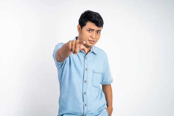 Portrait Angry Asian Man Pointing Finger Camera Isolated Background — Stock Photo, Image