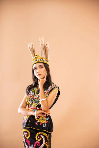 Confuse Asian Woman King Bibinge Standing Touch Her Cheek Isolated — Stock Photo, Image