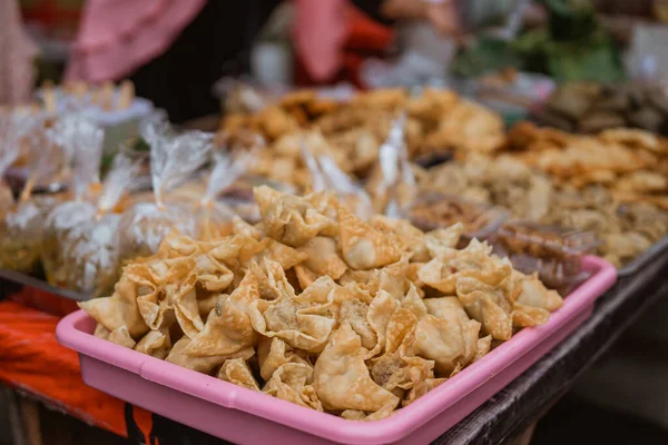 Campuran Masakan Tradisional Dari Pedagang Makanan Jalanan Pisang Goreng — Stok Foto