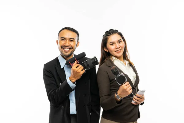 Male Journalist Black Suit Standing Camera His Hand Female Journalist — Stock Photo, Image