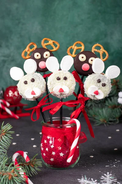 Різдвяні Частування Торт Попс Кролики Санта Оленя Печива Шоколаді Кокосові — стокове фото