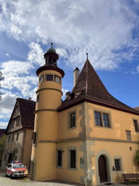 Hegereiterhaus 1591 yılında hastane hazırlayıcısı Rothenburg ob der Tauber, Bavyera, Orta Frankonya, Almanya 14.09.24 için bir mutfak olarak inşa edilmiştir.