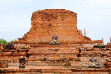 Tayland 'daki antik tapınağın atmosferi