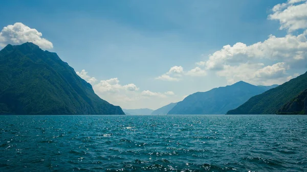 Mountain Panorama Lake Iseo Mountains Day Blue Sky Clouds Italy — Stock Photo, Image