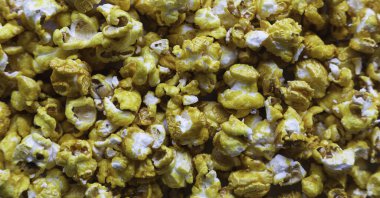 Sarı patlamış mısırın arkaplan ve dokusu.