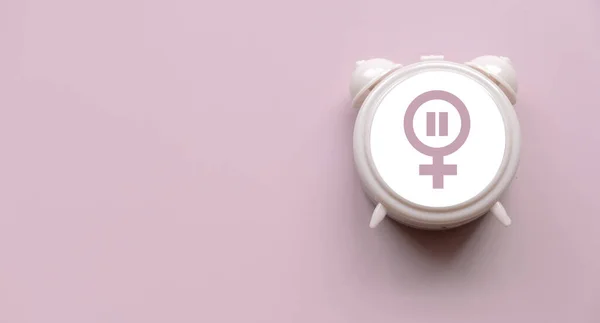 Концепція Менопаузи Жінки Символізують Годинник Охорона Здоров Медичні Послуги Жінок Стокове Фото