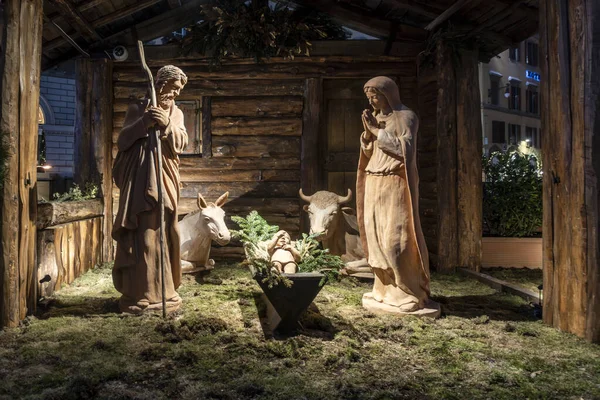 Χριστούγεννα Σκηνή Της Γέννησης Στην Piazza Del Duomo Φλωρεντία Ιταλία — Φωτογραφία Αρχείου