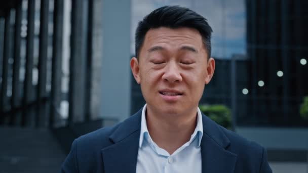 Webcam Ansicht Männlich Porträt Sprechen Reifen Mittleren Alters 40Er Asiatischen — Stockvideo