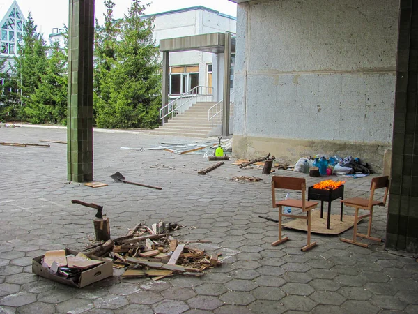 Charkiw Ukraine 2022 Russische Invasion Der Ukraine Kriegsbeschädigtes Gebäude Zerstörte — Stockfoto