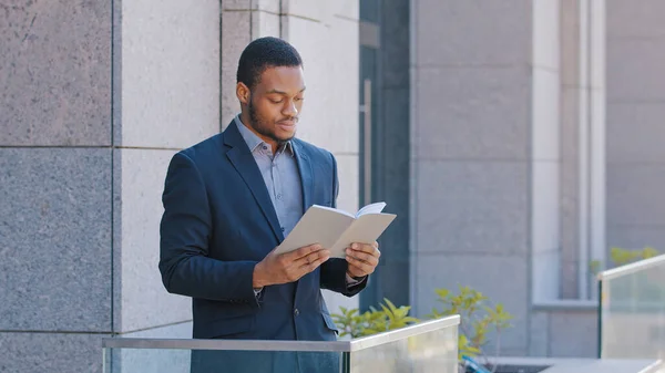 African American Man Ethnic Businessman Employer Entrepreneur Office Worker Standing — Photo