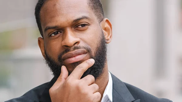 Pensive Thoughtful Thinking Bearded African American Ethnic Businessman Entrepreneur Man — Stok fotoğraf