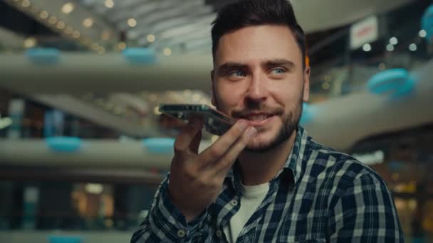 Caucasian Businessman Male Man Record Voice Message Wireless Cell Connection — Vídeos de Stock