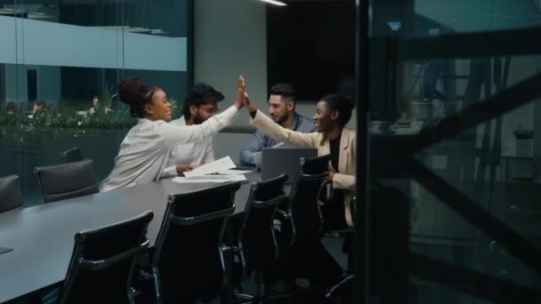 Happy Diverse Business People Multiracial Employees Executive Team Giving High — Vídeos de Stock