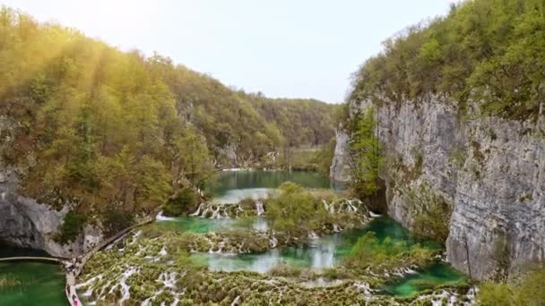Національний Парк Плітвіцькі Озера Юнеско Всесвітня Спадщина Хорватського Озера Літаючий — стокове відео
