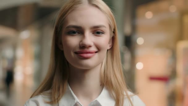 Portrait Smiling Caucasian Girl Woman 20S Millennial Lady Shop Assistant — Stock Video