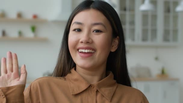 Webcam Vista Asiática Menina Étnica Blogger Falando Câmera Retrato Coreano — Vídeo de Stock