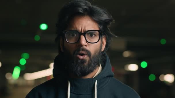 Close Indian Shocked Bearded Guy Glasses Astonished Looking Camera Dark — Stock Video