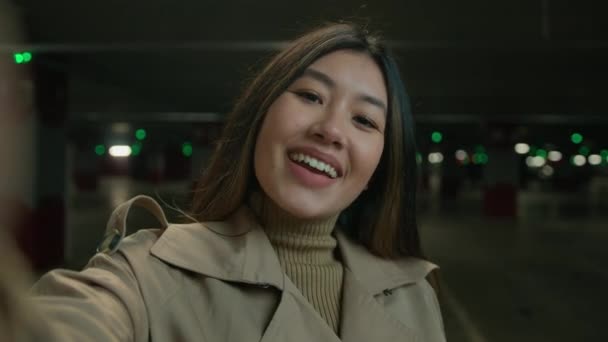 Happy Asian Chinese Woman Blogger Influencer Record Video Blog Parking — стокове відео