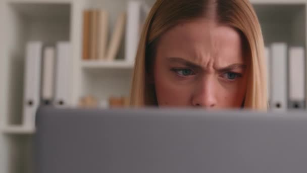 Serious Girl Frown Puzzled Stressed Caucasian Woman Looking Computer Monitor — Stock Video