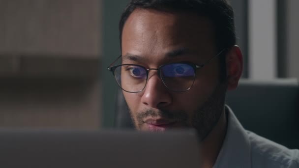 Indiano Chocado Estressado Surpreso Maravilha Ruim Empresário Choque Árabe Homem — Vídeo de Stock