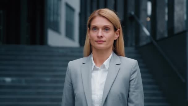 Close Confident Caucasian Businesswoman Walking Outdoors Office Building Woman Female — Stock Video