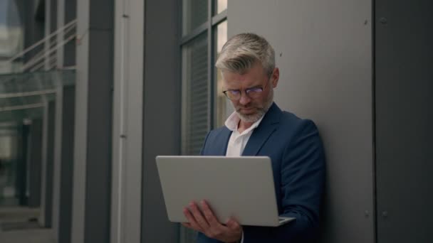 Caucasian Mature Retired Business Man Laptop Working Distant Online Work — Stock Video