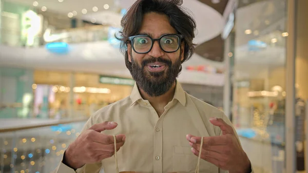 Ινδός Ενθουσιασμένος Χαρούμενος Χαρούμενος Χαρούμενος Αγοραστής Αγοραστής Πελάτης Επιχειρηματίας Arabian — Φωτογραφία Αρχείου