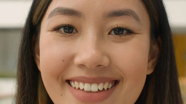 Close Face Happy Asian Woman Smiling Chinese Korean Japanese Girl — Stock Photo, Image