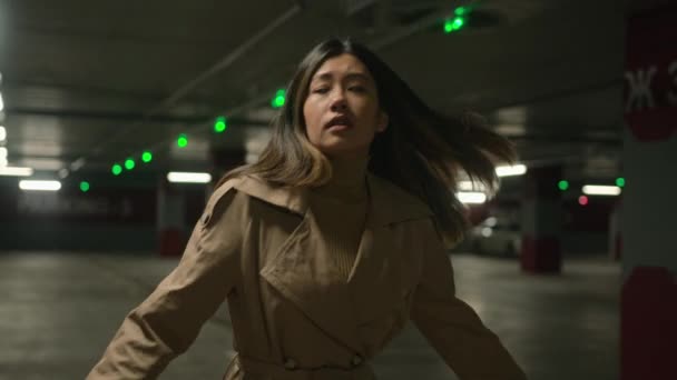 Einsam Verängstigt Verängstigt Verängstigte Asiatin Gestresst Chinesisch Koreanisch Japanisches Mädchen — Stockvideo
