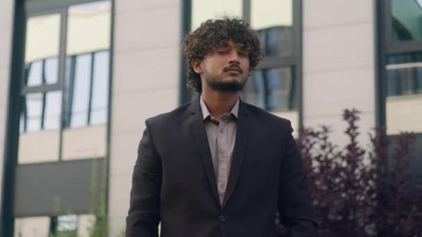 Zblízka Indický Obchodník Muž Arabský Podnikatel Muž Podnikatel Vedoucí Zaměstnavatel — Stock video